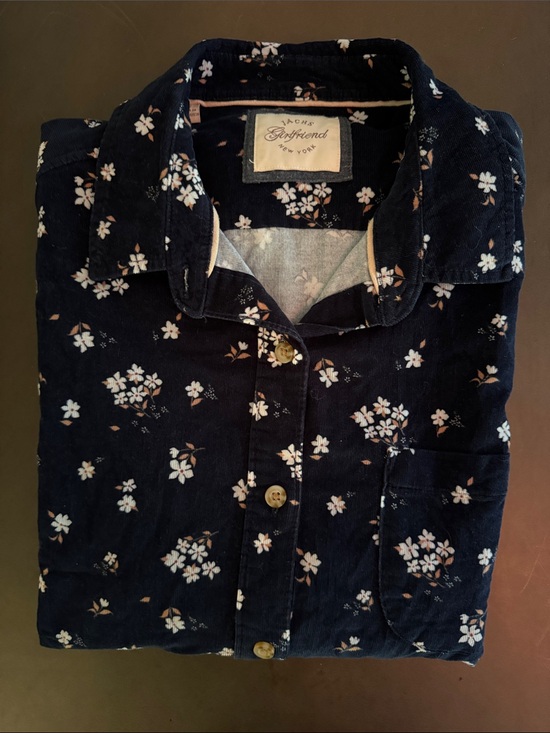 JACHS Girlfriend Tops - JACHS Girlfriend Navy Floral Corduroy Button-Up Shirt
